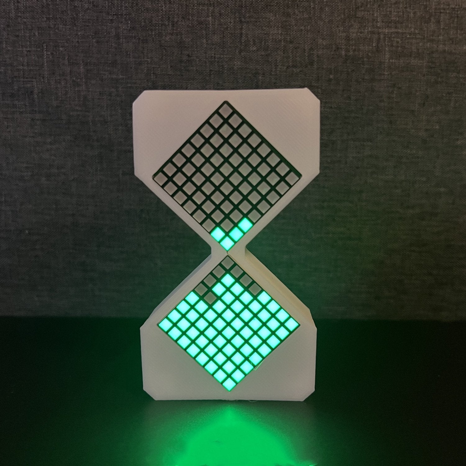 Collision of Technology and Creativity! 3D Printed Electronic Hourglass—a Futuristic Gift for Children